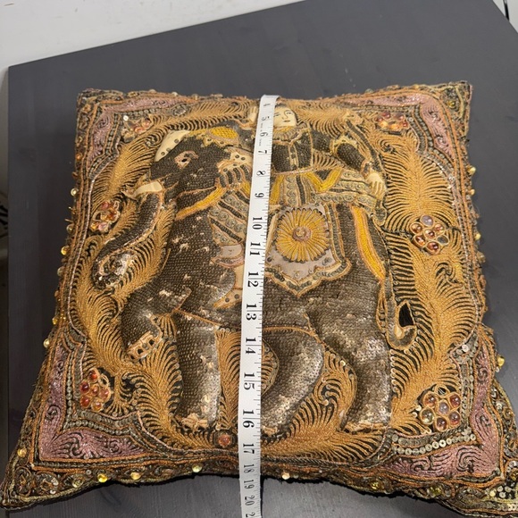 Framed Beaded Burmese Kalaga Raised Elephant Embroidery Art 19X 19 - Picture 7 of 8